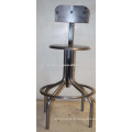 Tabouret industriel pivotant en métal